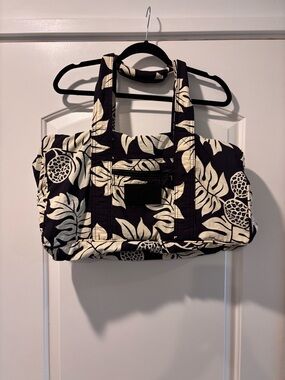 ALOHA Collection Black & Cream Quilted Tropical Tote